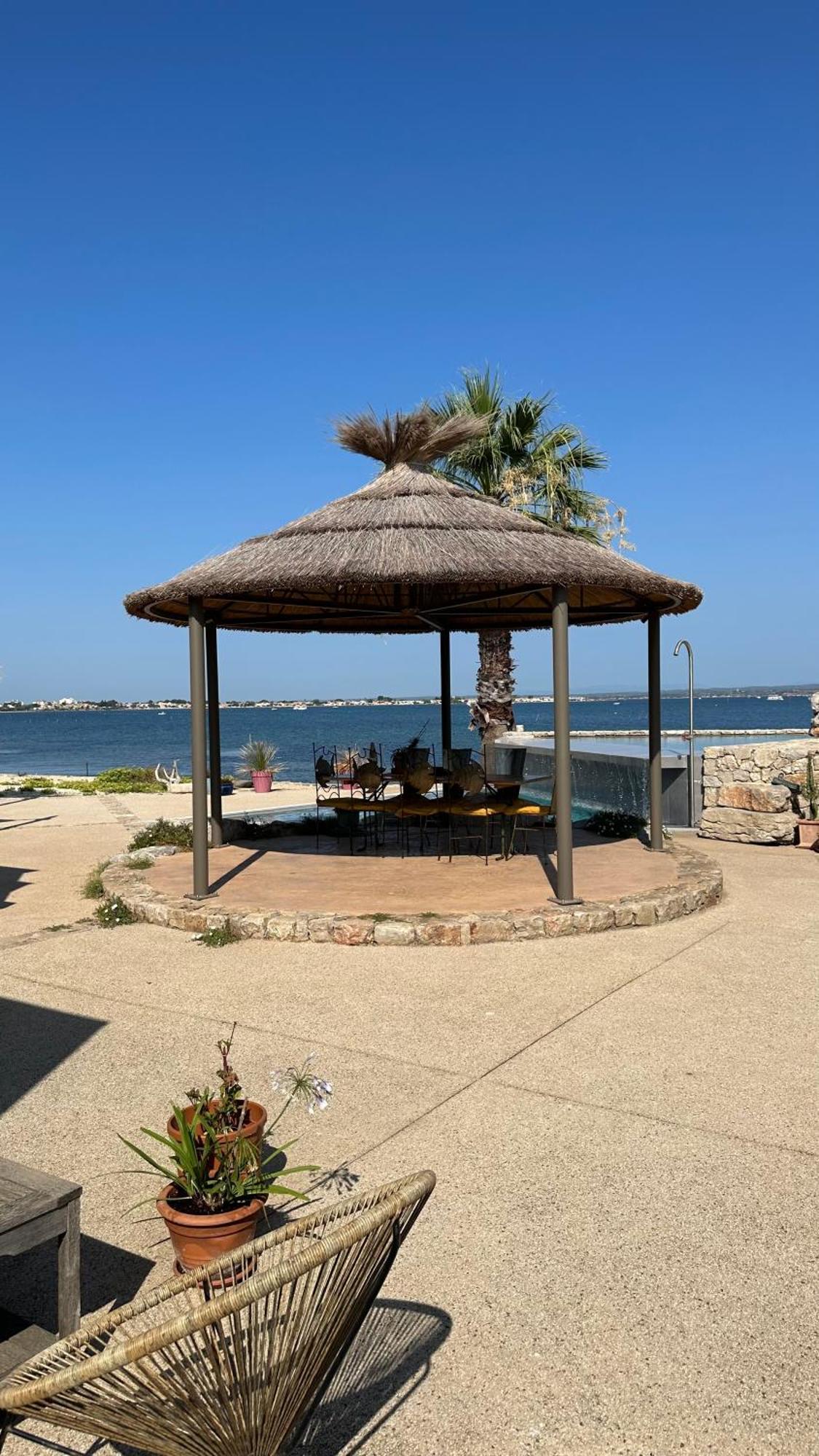 Bed and Breakfast Les Pieds Dans L'Eau Sète Exterior foto